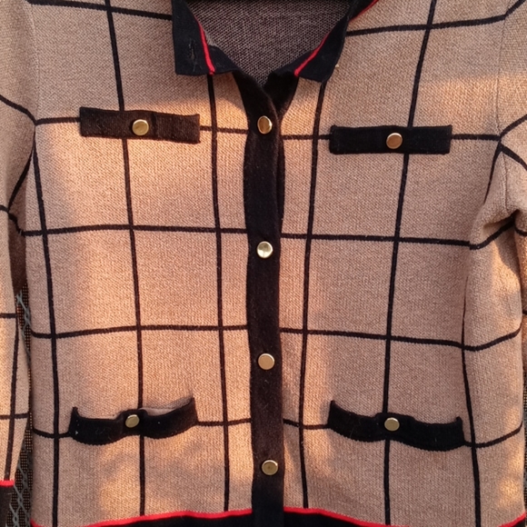 Jones New York Sweater Size Sa k and Tan - Picture 4 of 5